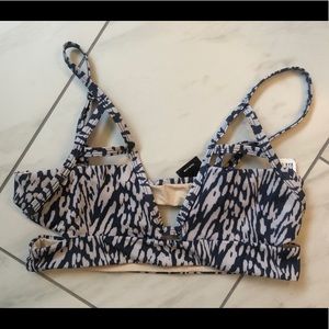 Tavik Swimsuit Size Medium NWT